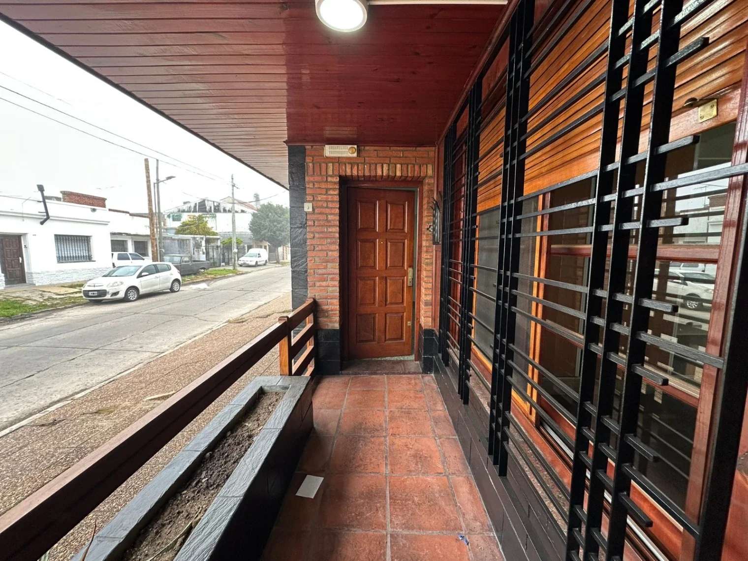 CASA DE 3 AMB. - Imagen 4