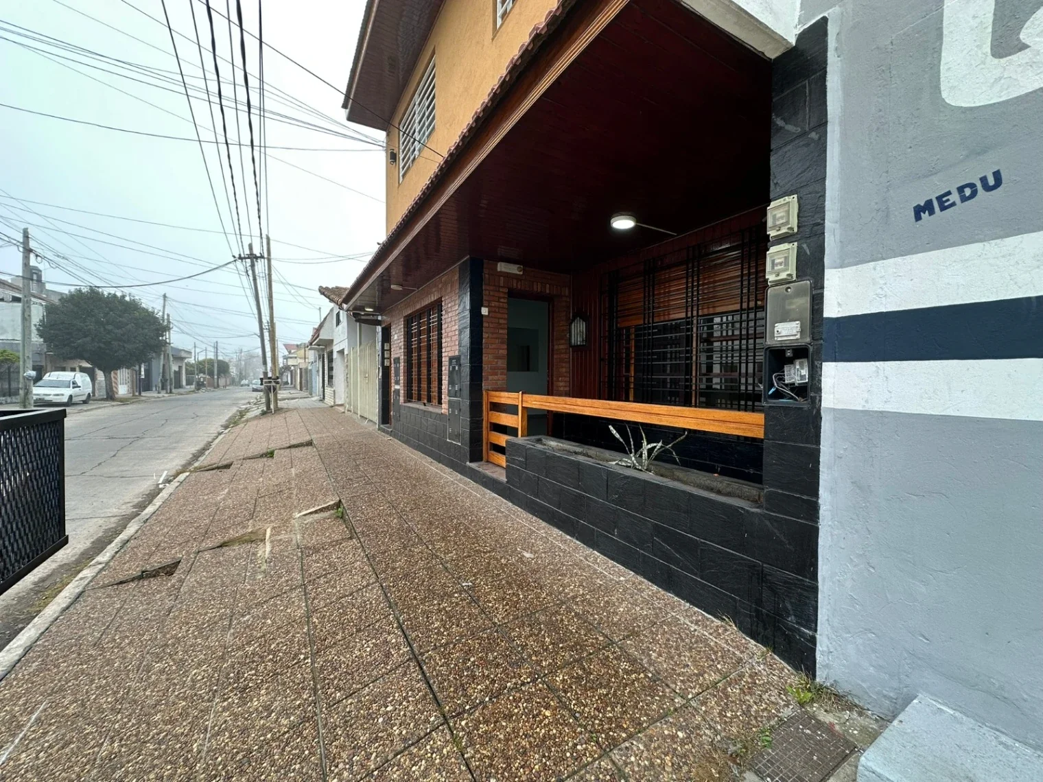 CASA DE 3 AMB. - Imagen 2