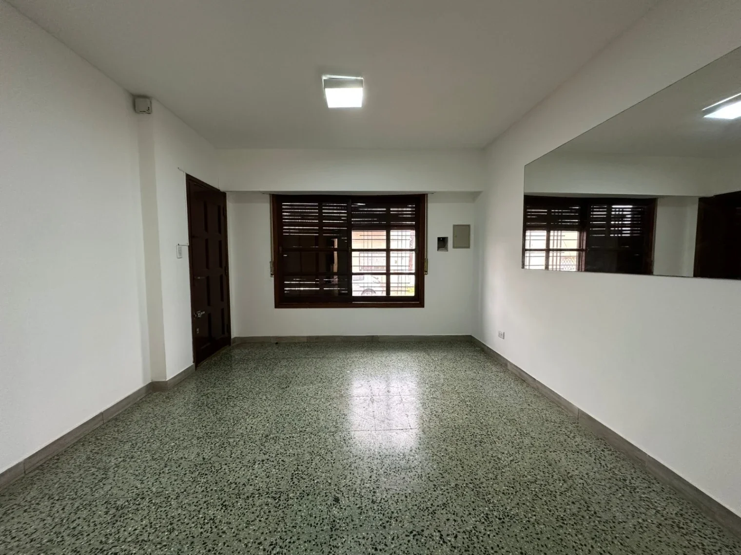 CASA DE 3 AMB. - Imagen 5