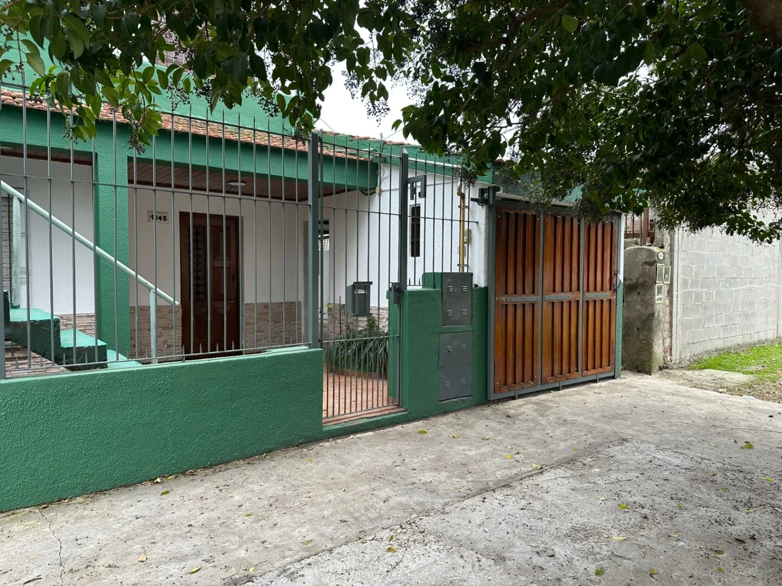 CASA 3AMB. CON GARAJE PASANTE - Imagen 1