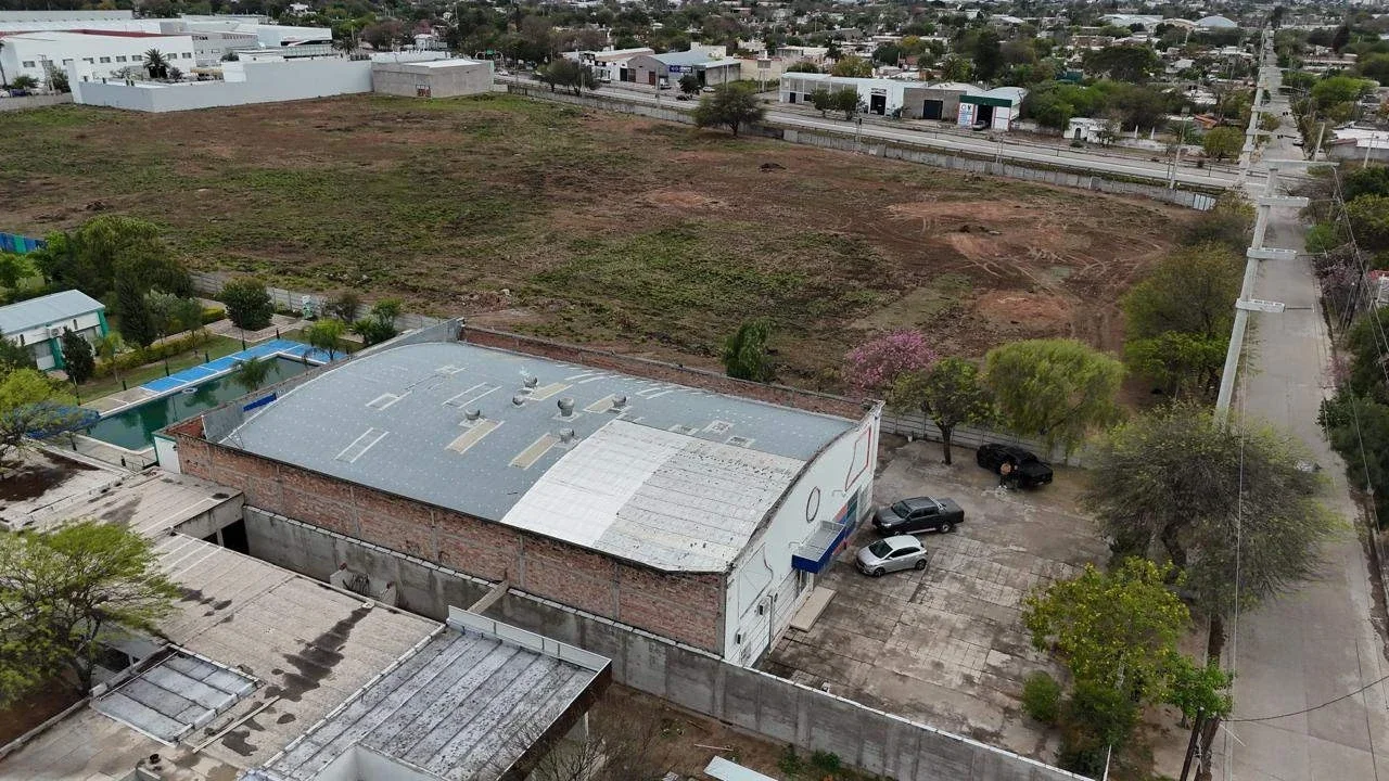 Galpón en alquiler de 1260m2 ubicado en Otros Barrios - Imagen 3