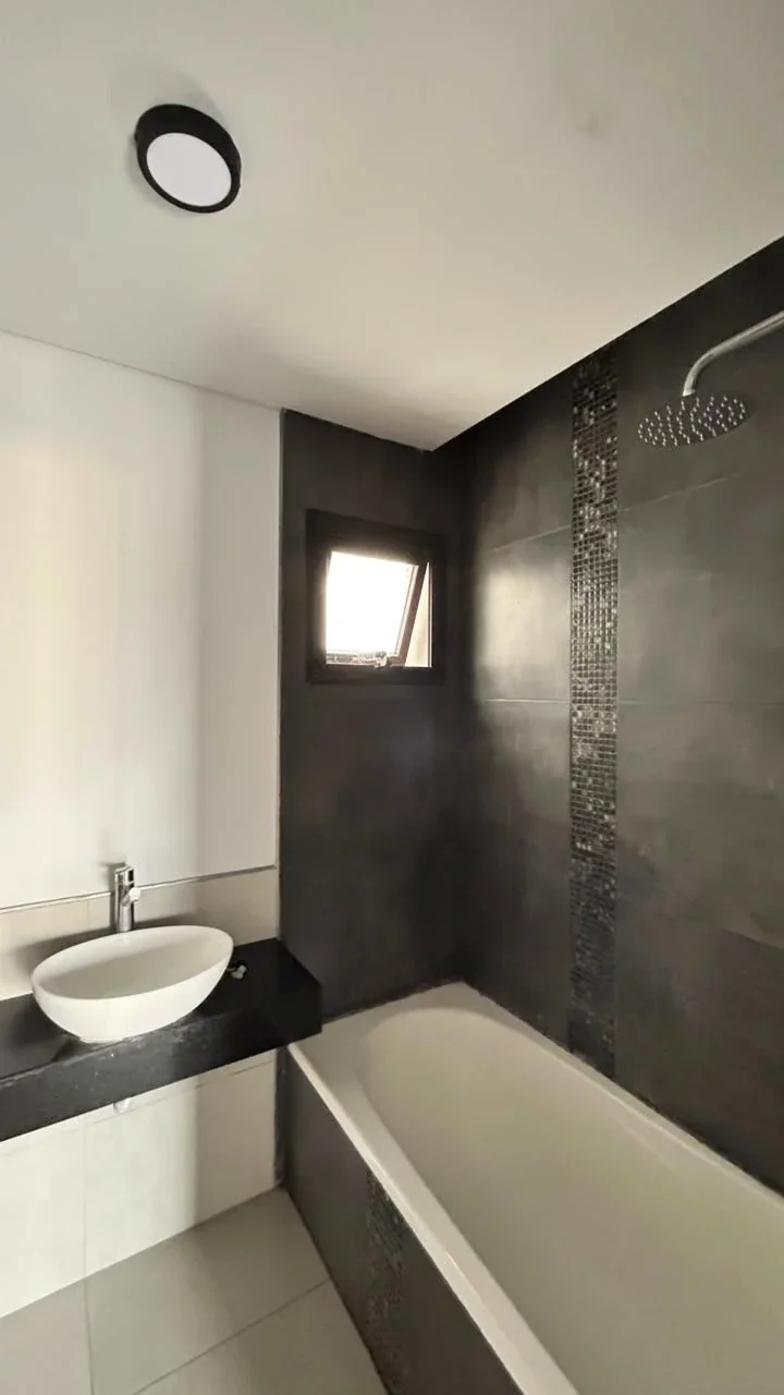 Departamento en alquiler c/ cochera en Centro - Imagen 5