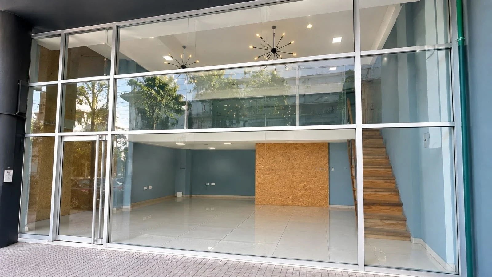 Local comercial en alquiler ubicado en Centro - Imagen 4