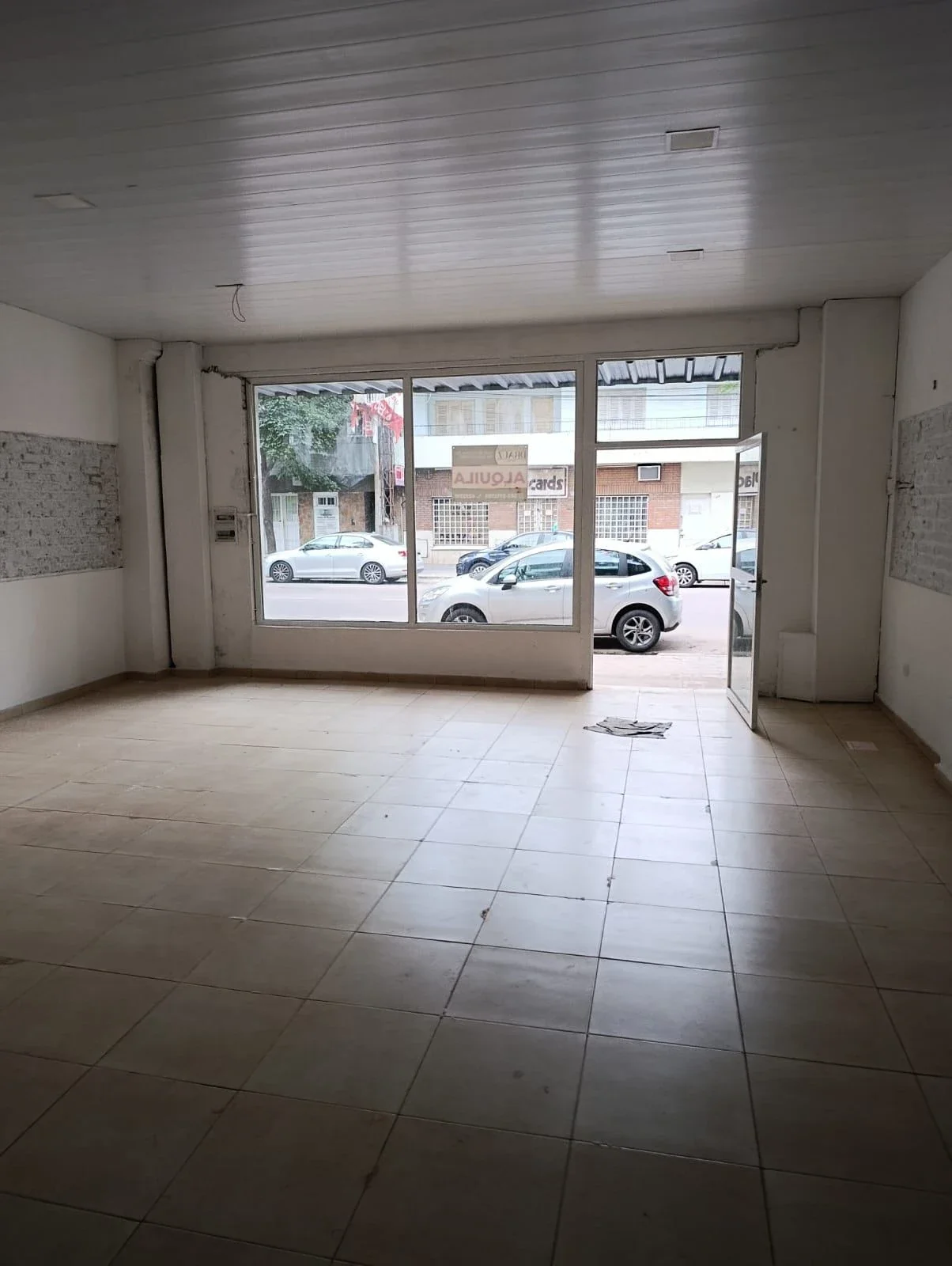 Local comercial en alquiler ubicado en Centro - Imagen 5
