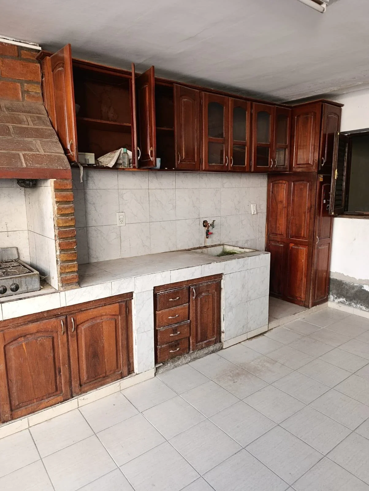 Galpón en alquiler de 135m2 ubicado en Otros Barrios - Imagen 3