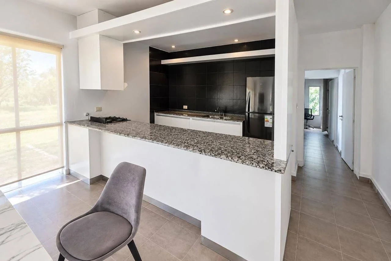 Casa en venta c/ cochera en La Banda - Imagen 3