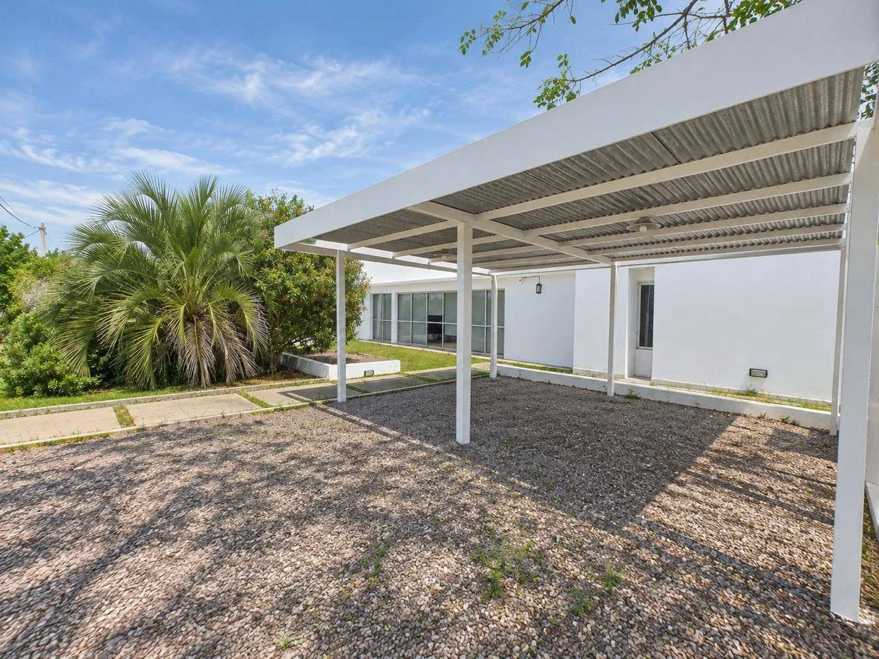 Casa en venta c/ cochera en La Banda - Imagen 1