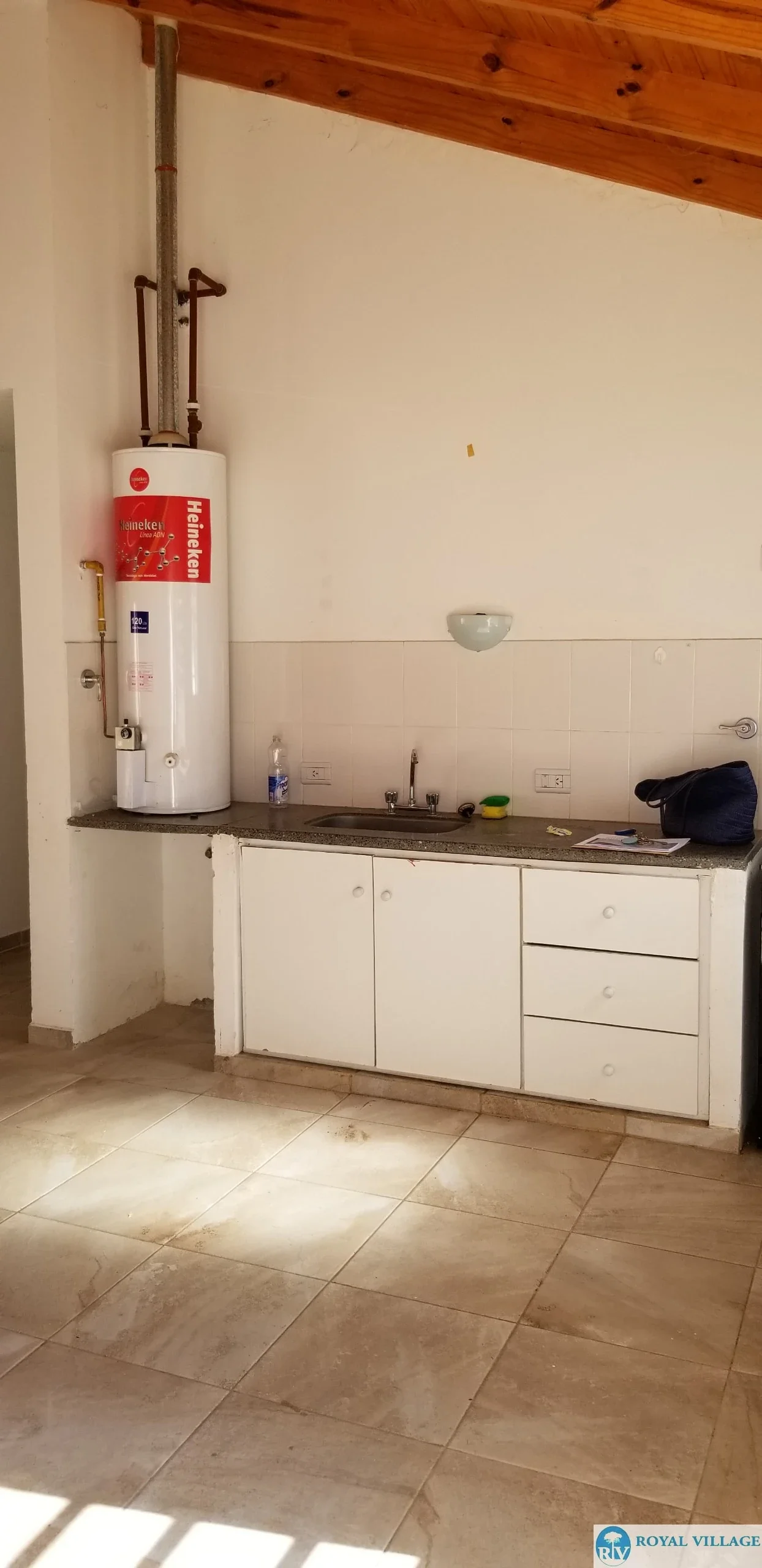 Casa quinta en alquiler de 170m2 ubicado en Plottier - Imagen 5