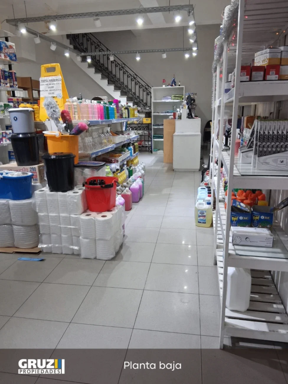 Local comercial en alquiler ubicado en San Nicolás - Imagen 4