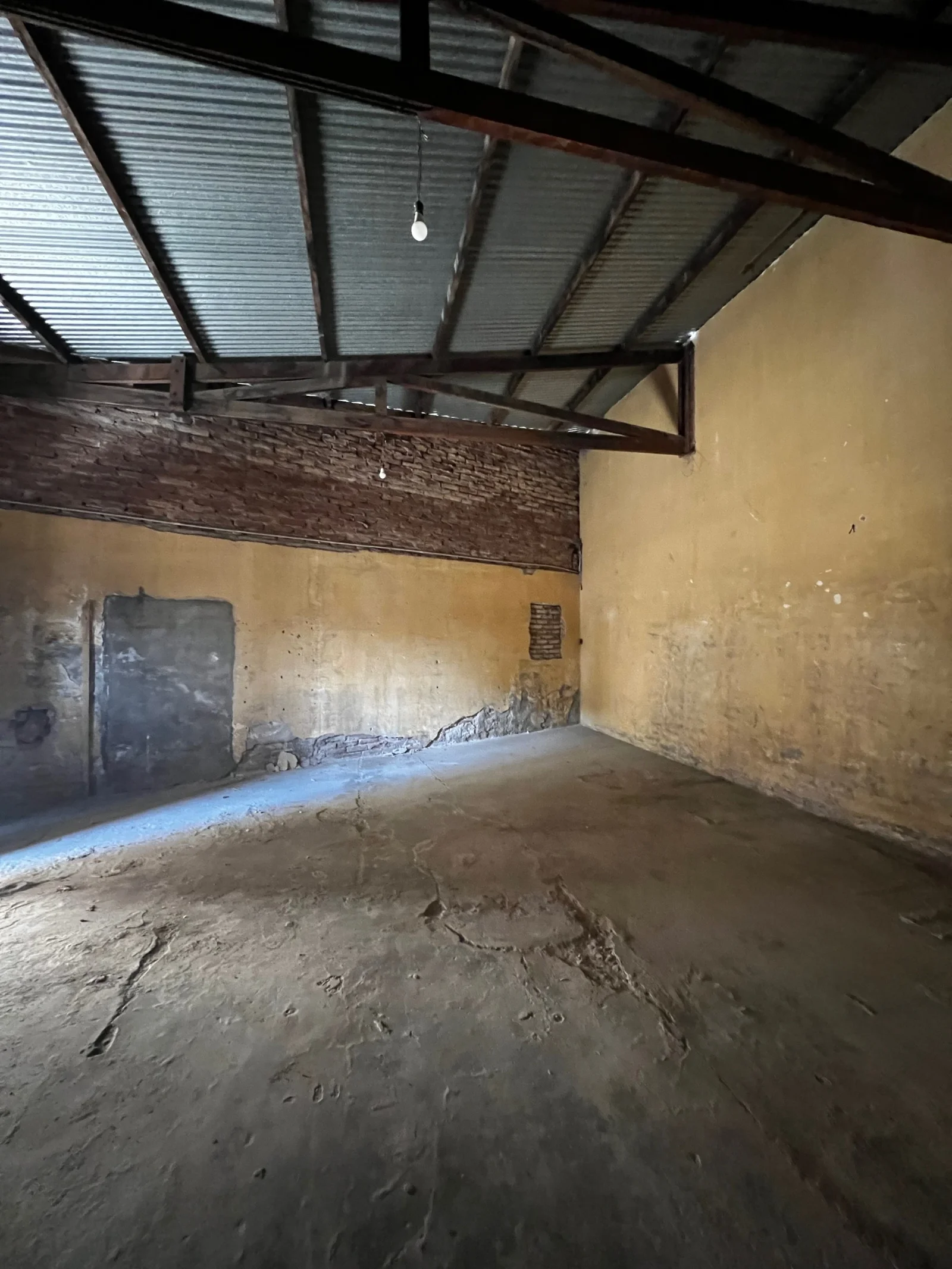 Local comercial en venta, céntrico ubicado en San Rafael - Imagen 5