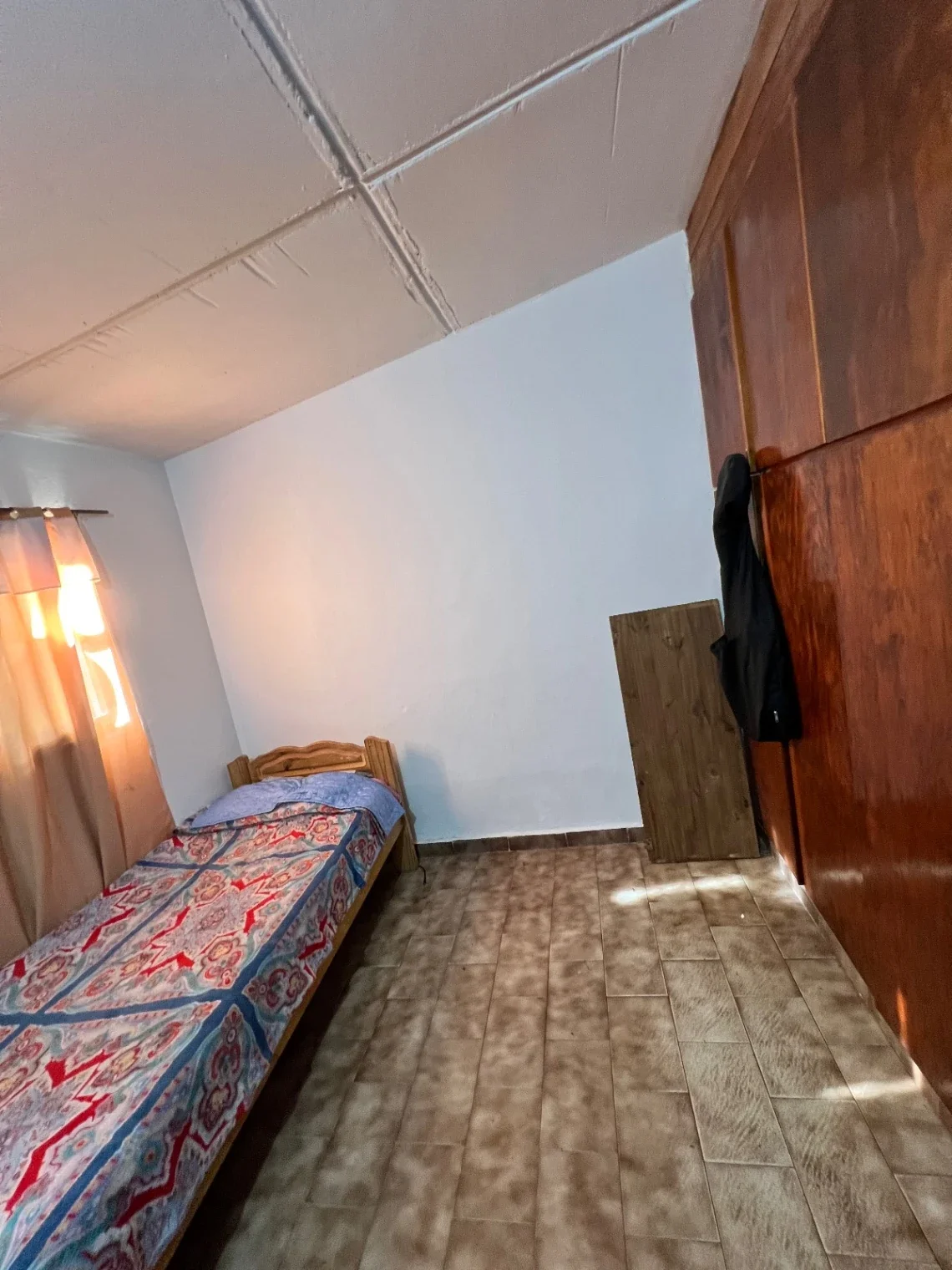 Casa en venta de 4 habitaciones y cochera para dos vehículos en San Rafael - Imagen 5