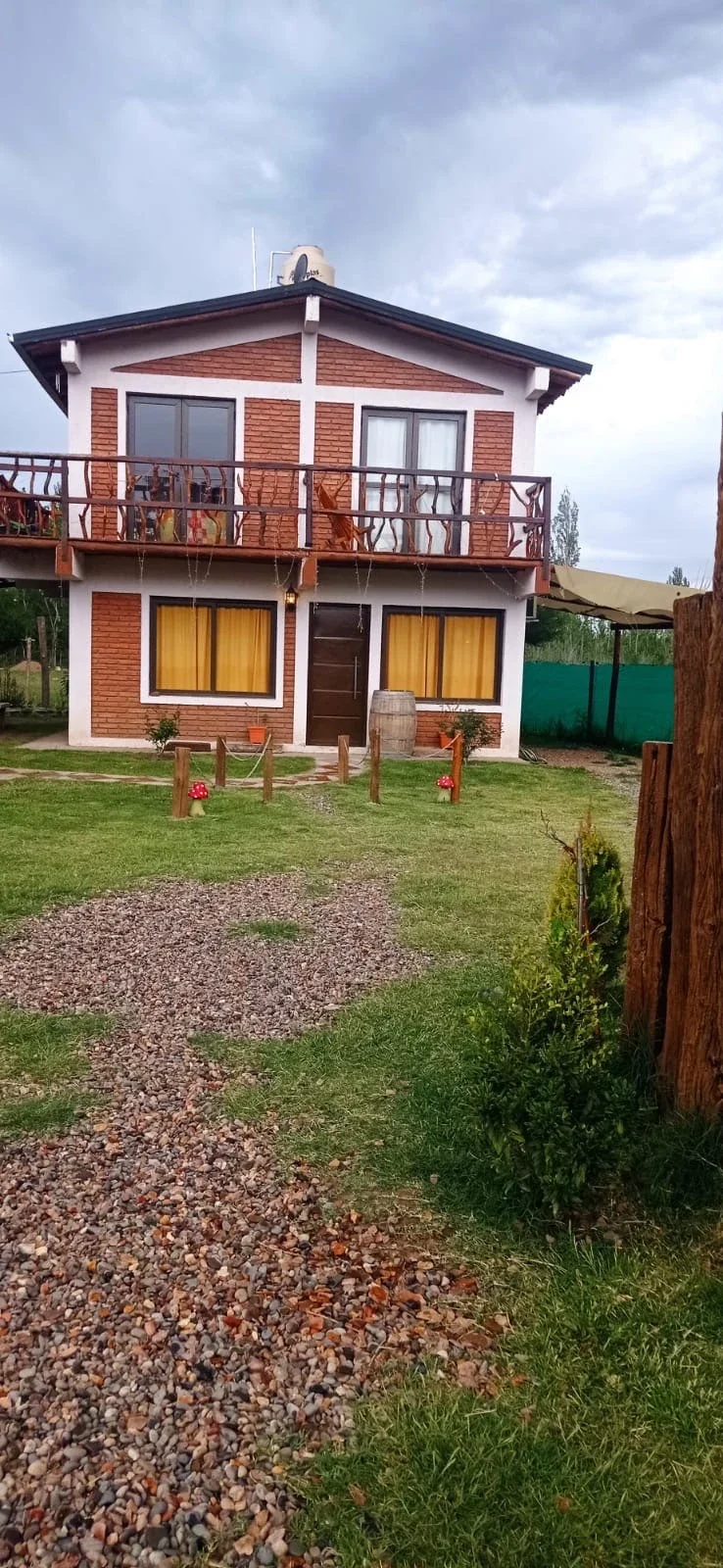 Complejo con dos cabañas y local en venta, Villa 25 de Mayo, San Rafael - Imagen 3