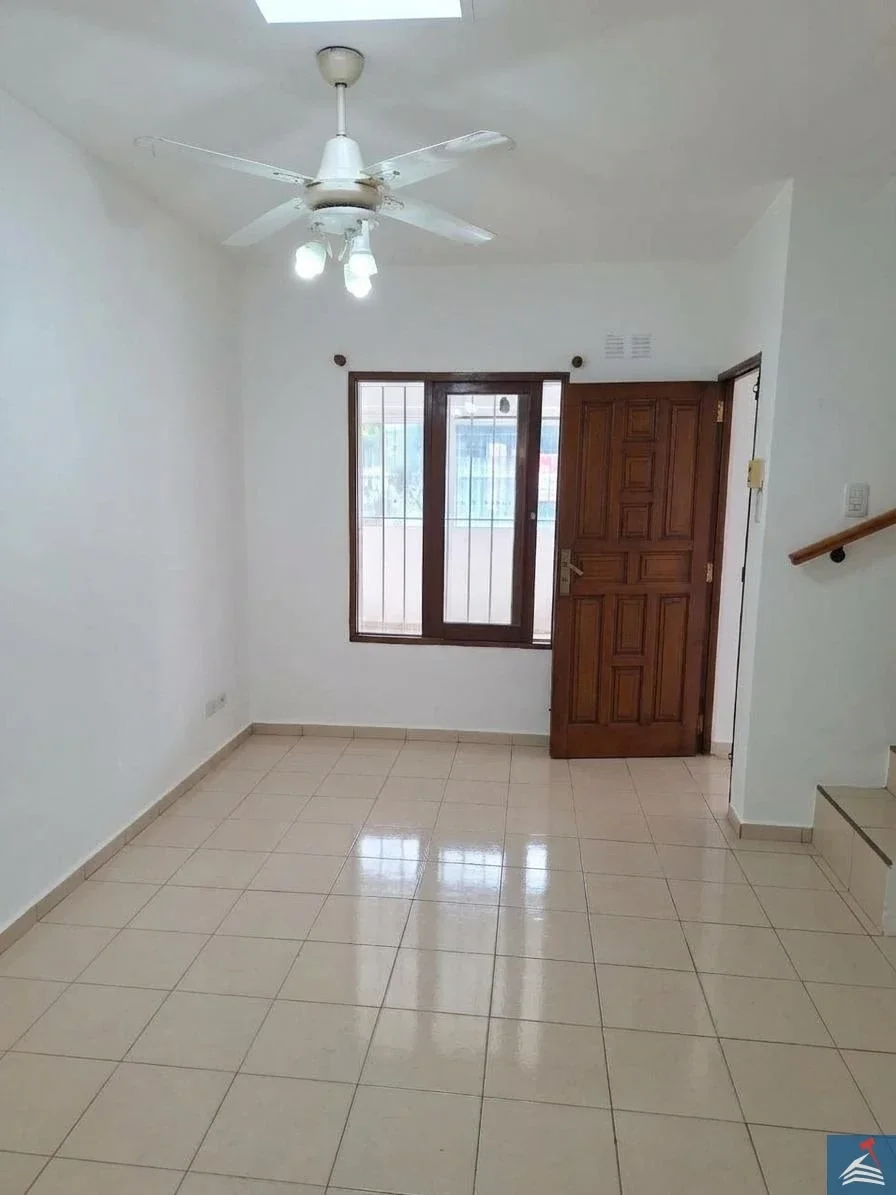 Dúplex en venta c/ cochera en San Pedro - Imagen 2