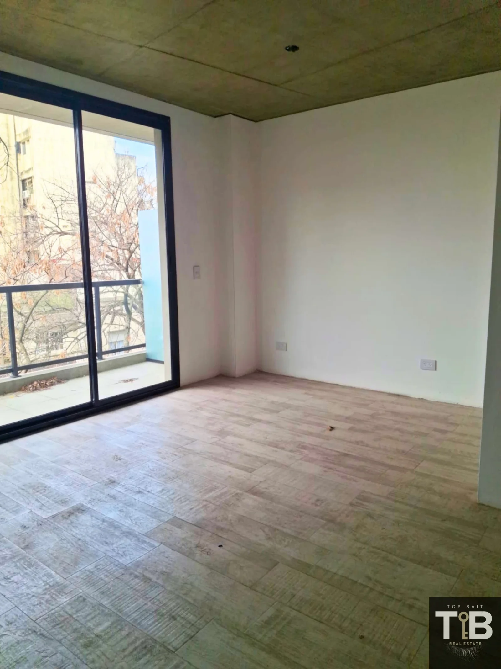 Monambiente con balcón - amenities - A ESTRENAR - Belgrano - Imagen 5