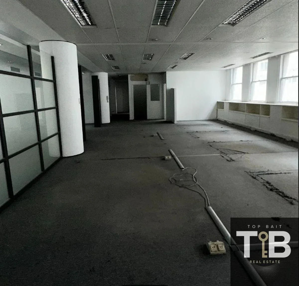 Oficina en ALQUILER - 400 m2 - Tucumán y Florida - CABA - Imagen 1