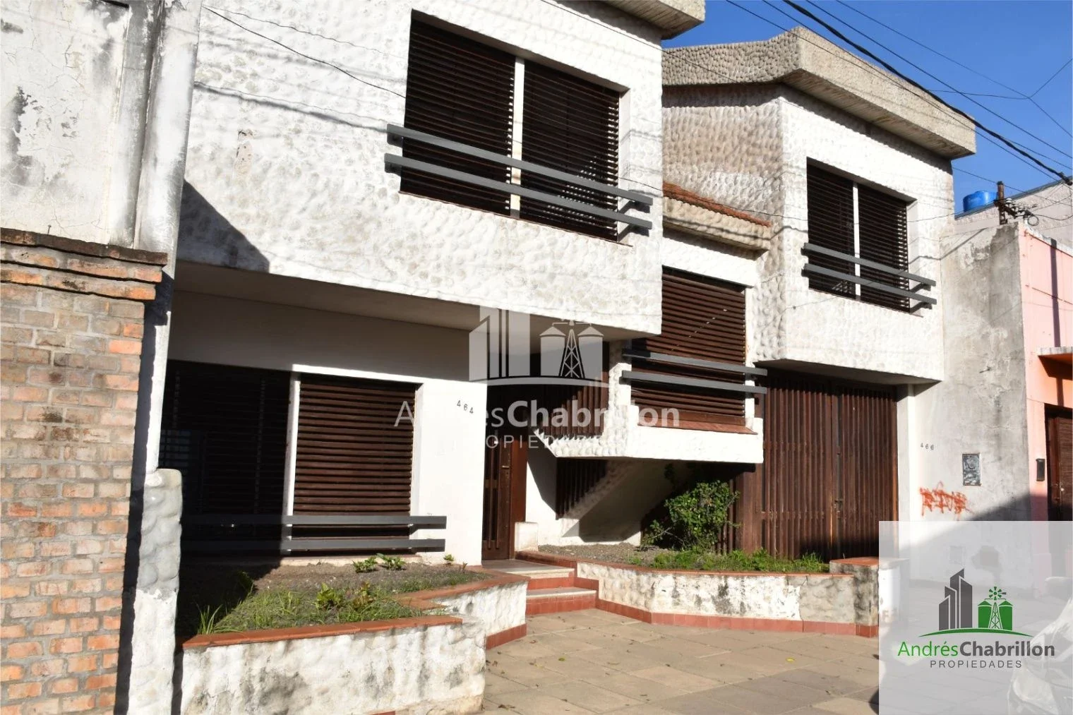 Casa en alquiler c/ cochera en Concordia - Imagen 1