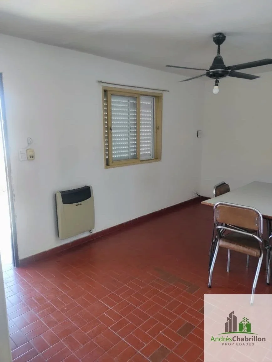 Departamento 1 dormitorio en alquiler – Zona UNER (apto estudiantes) - Imagen 1