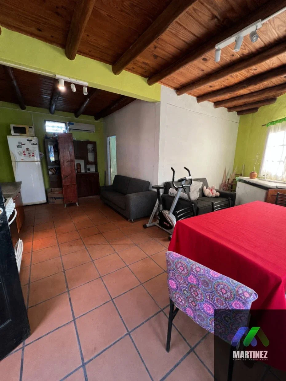 Casa en venta c/ cochera en Gualeguaychú - Imagen 2