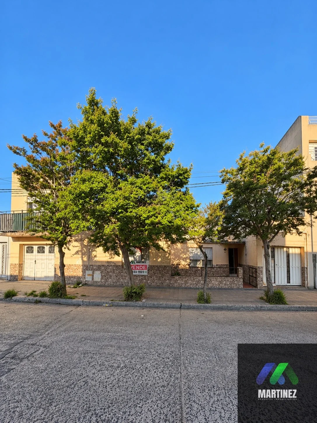 Casa en venta c/ cochera en Gualeguaychú - Imagen 1