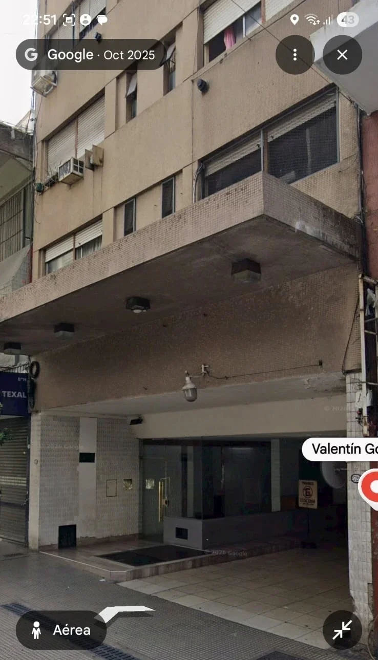 Cochera cubierta en alquiler en Balvanera. Todos los gastos incluidos!!! - Imagen 1