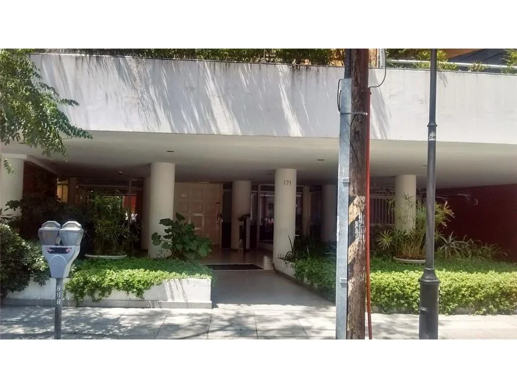 Departamento en alquiler en San Isidro - Imagen 1