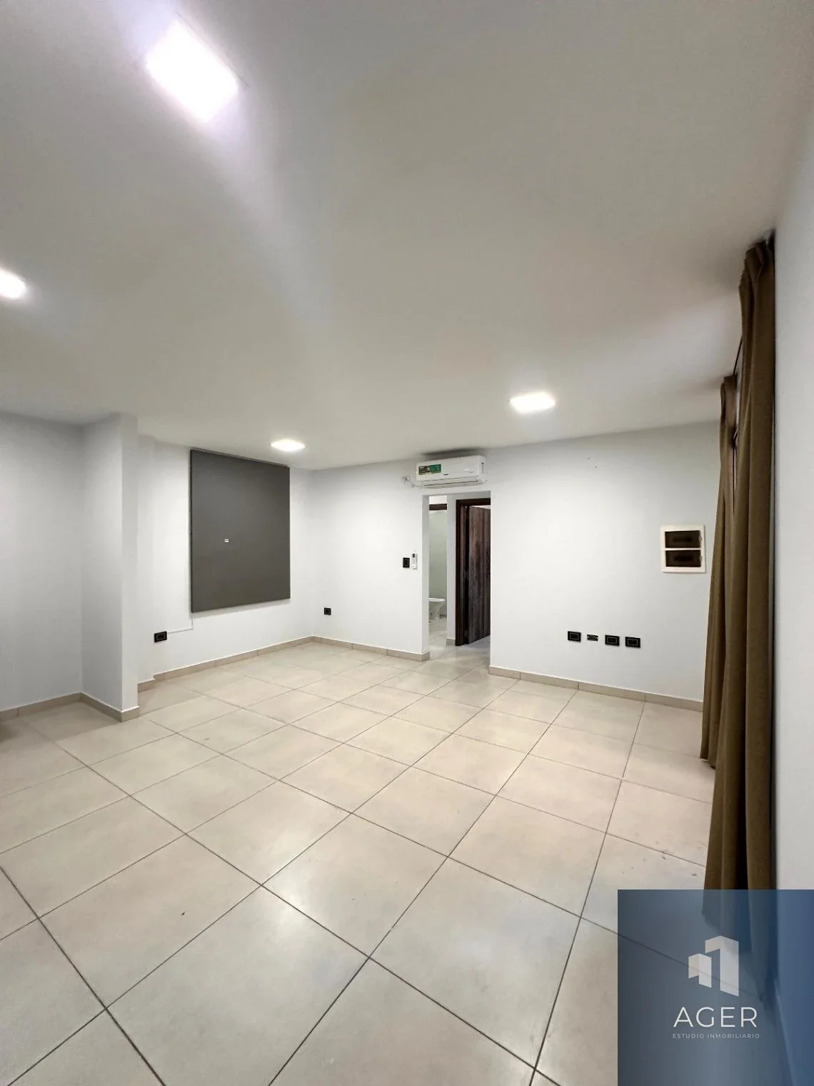 VENDE DEPARTAMENTO / 1 DORMITORIO - ZONA CENTRO - Imagen 4