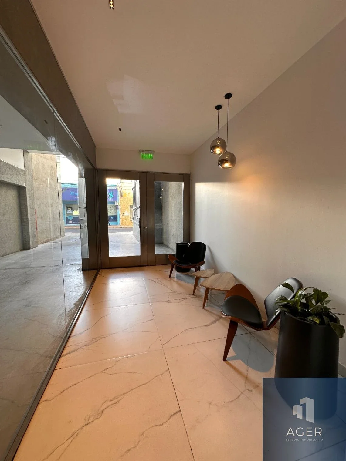 VENDE DEPARTAMENTO / 1 DORMITORIO - ZONA CENTRO - Imagen 3