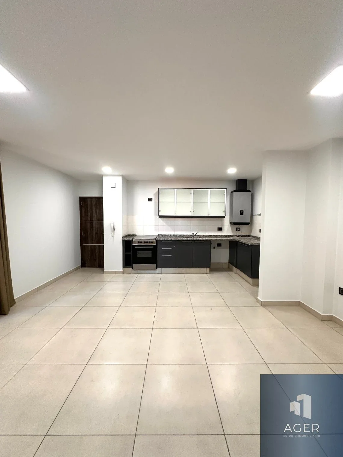 VENDE DEPARTAMENTO / 1 DORMITORIO - ZONA CENTRO - Imagen 5