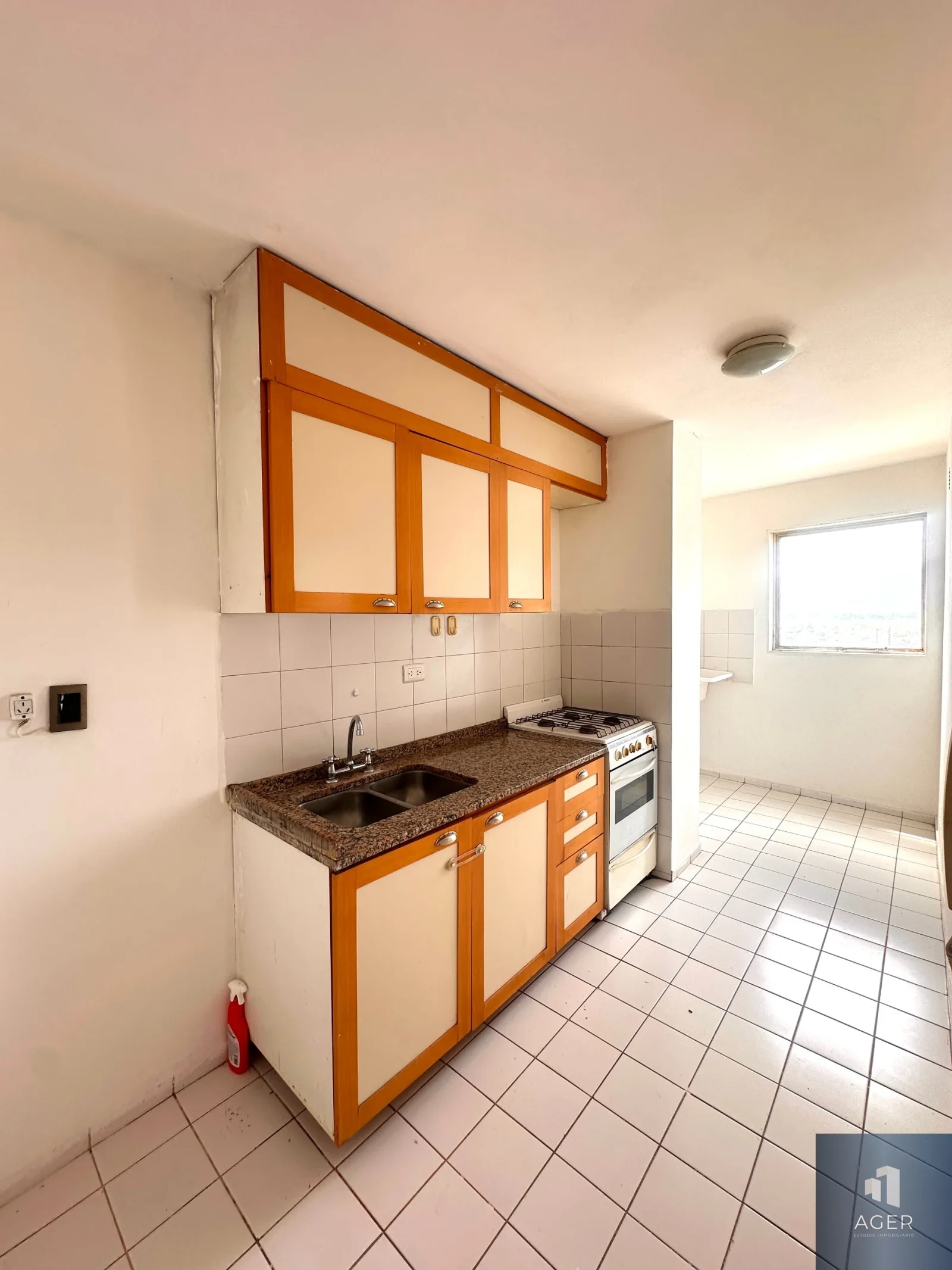 ALQUILA DEPARTAMENTO / 2 DORMITORIOS - ZONA CENTRO - Imagen 5