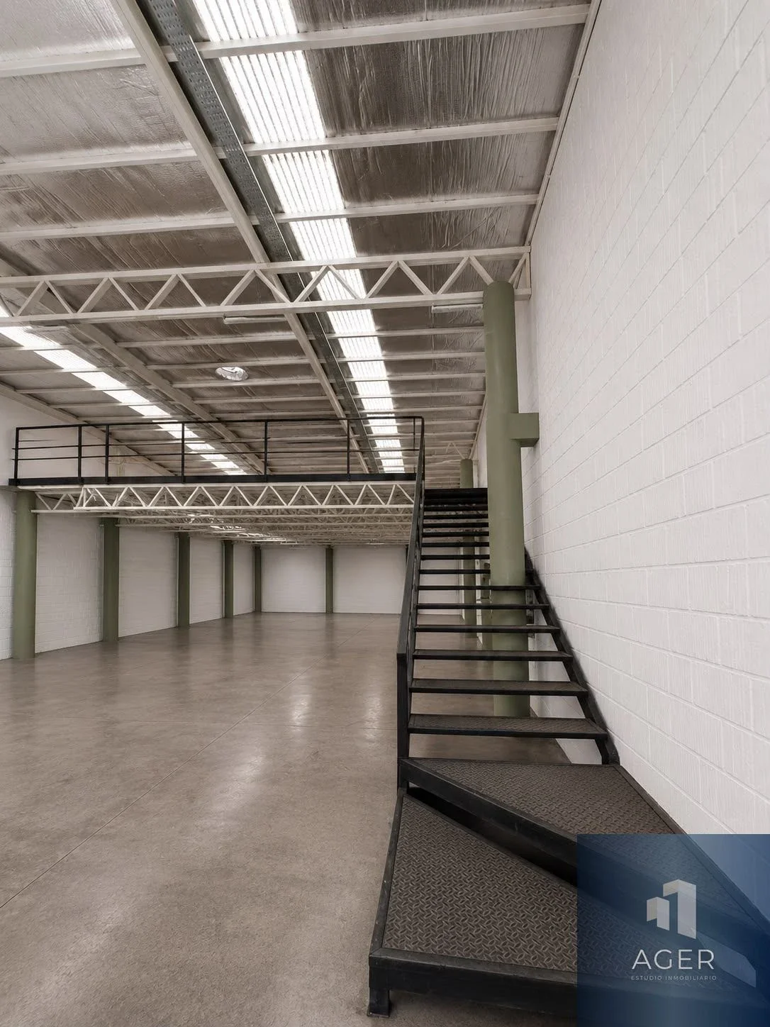 ALQUILA LOCAL COMERCIAL / SOBRE AV. ALEM - Imagen 3