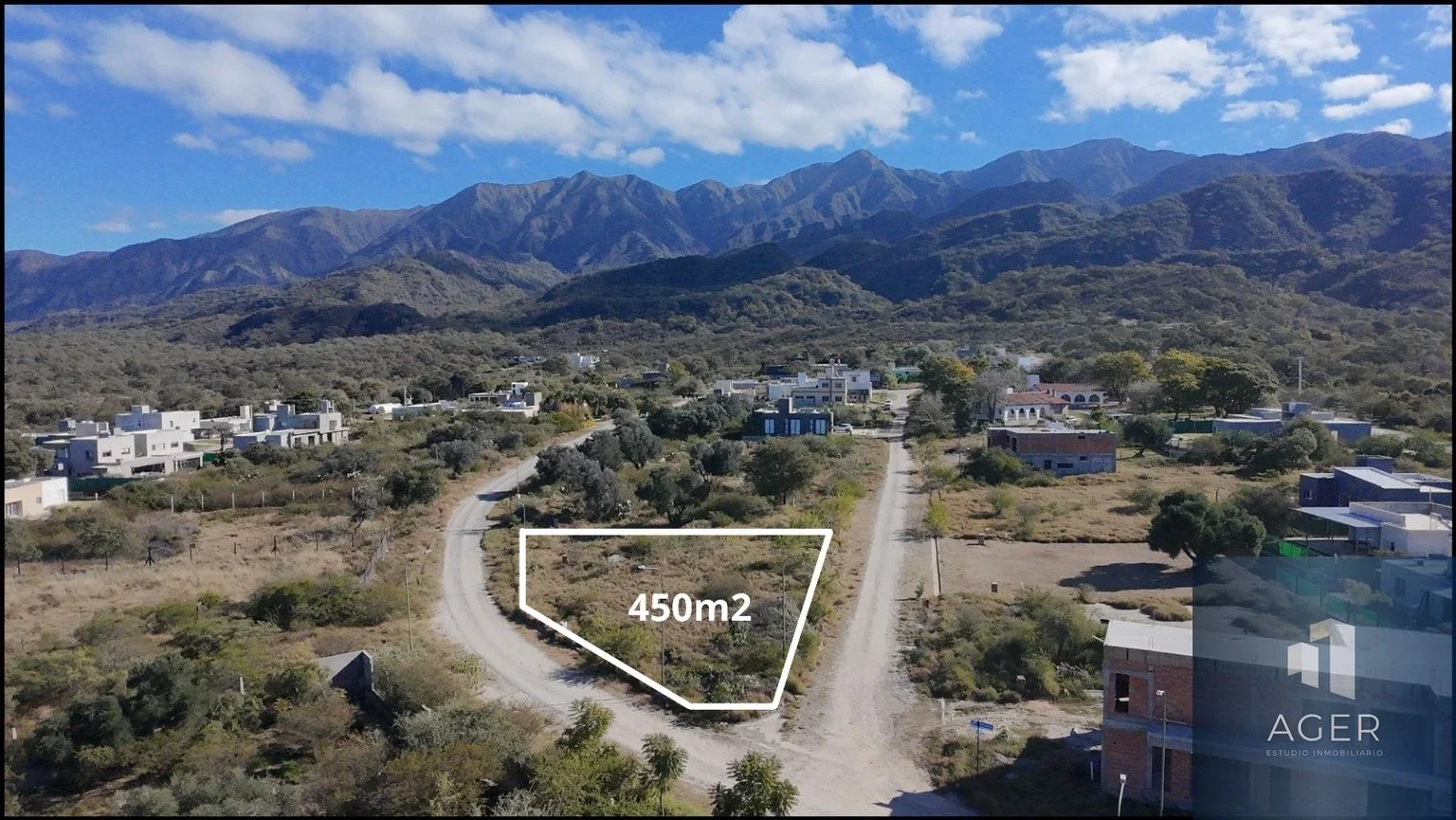 VENDE LOTE / EN LA ESTANCITA - Imagen 1