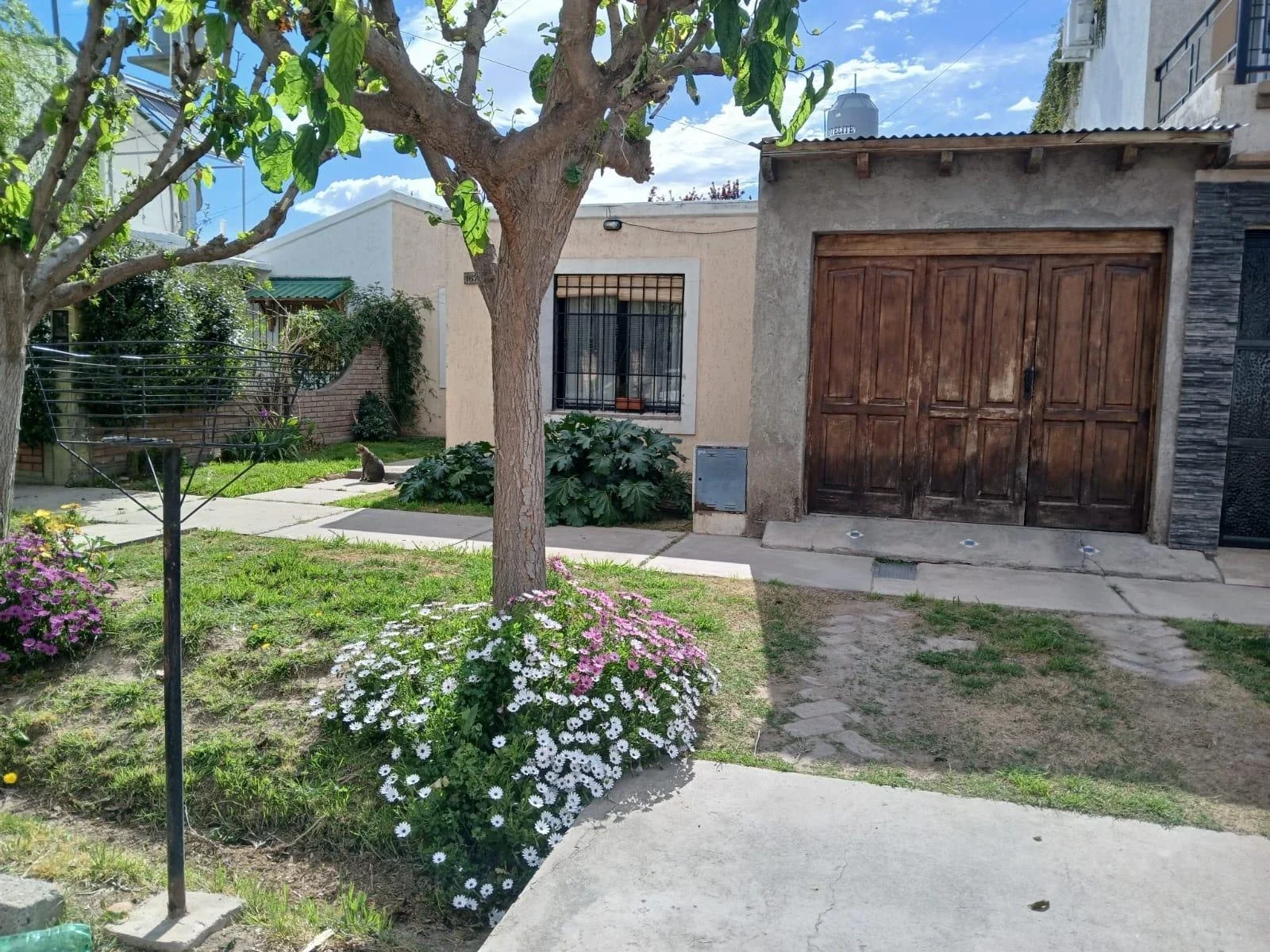Casa en venta c/ cochera en San Rafael - Imagen 2