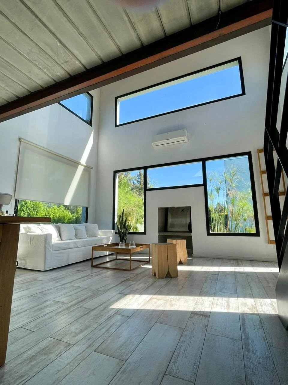 Casa en  Barrio Los Olivares, 4 ambientes con piscina - Imagen 5