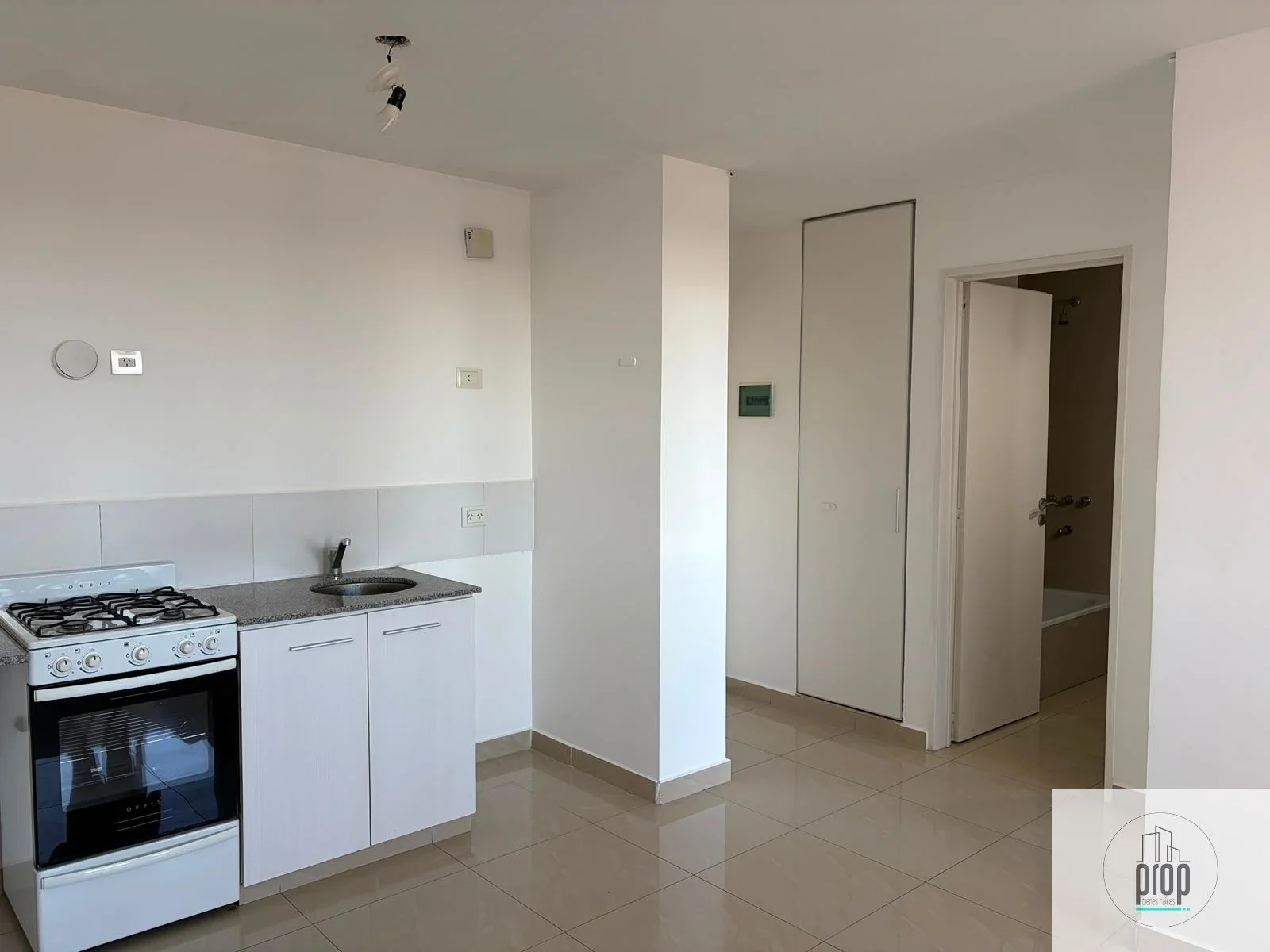 Departamento en alquiler en Área Centro Este - Imagen 3