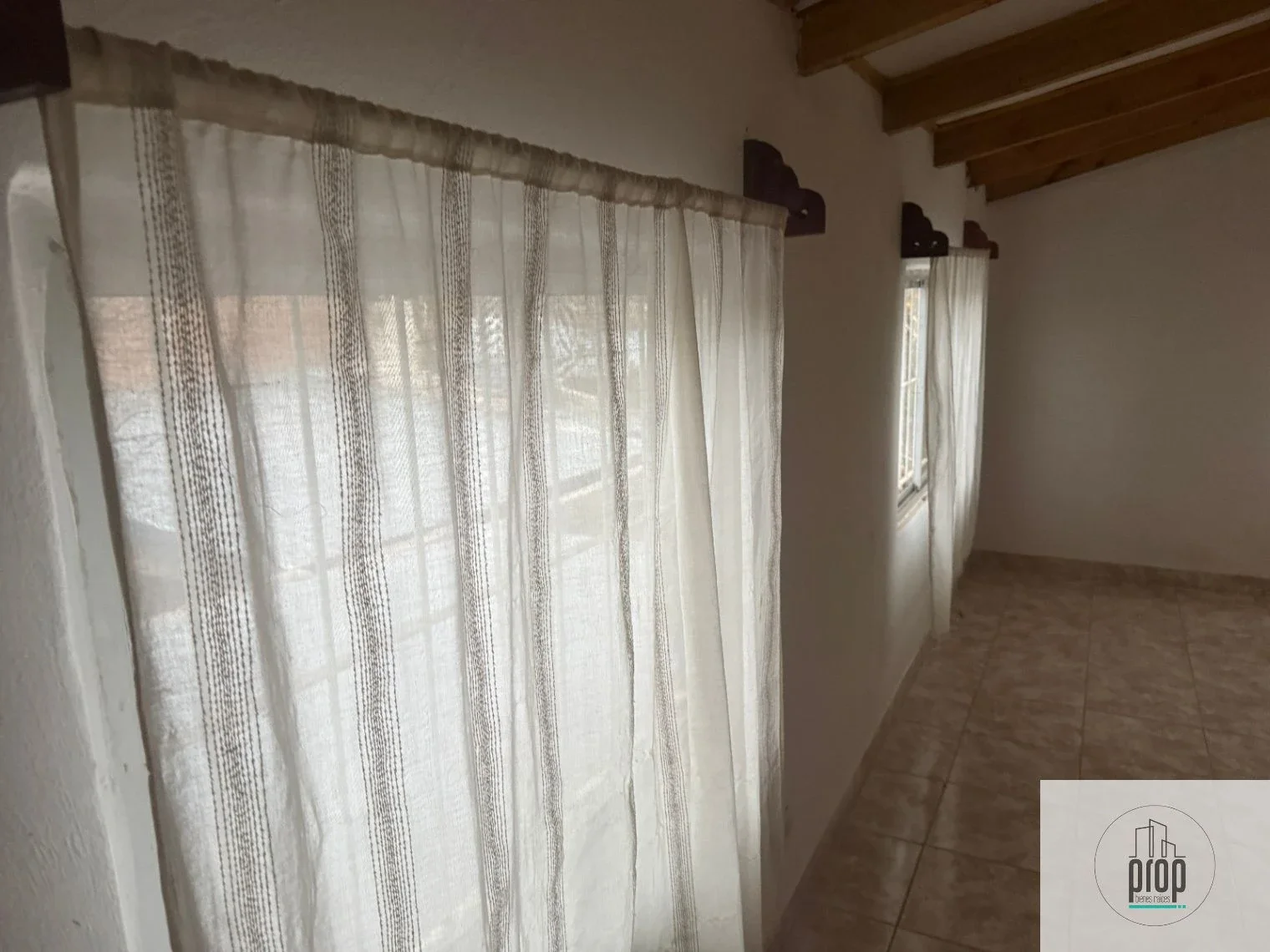 Departamento en alquiler en Centenario - Imagen 3