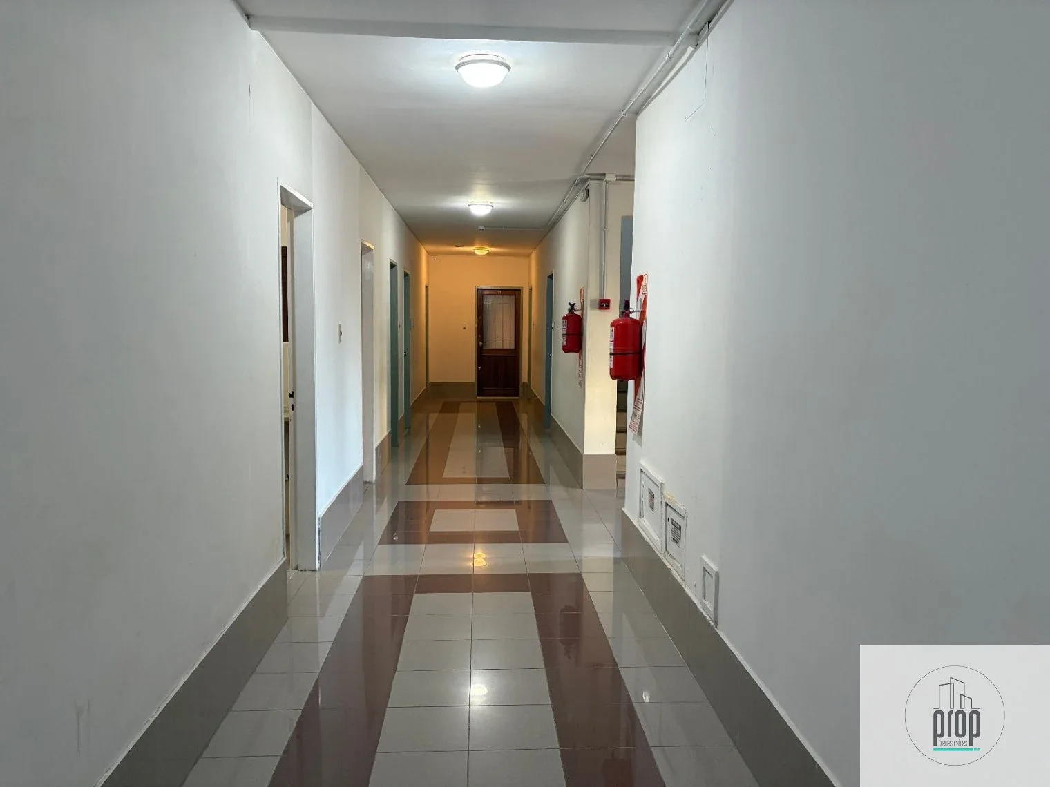 Oficina en venta ubicado en Área Centro Este - Imagen 2