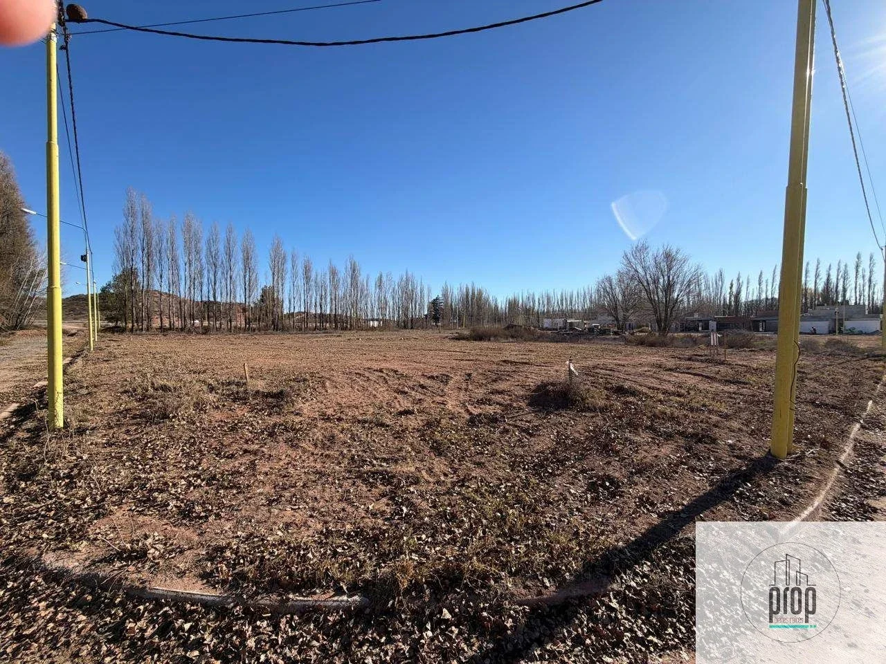 Terreno / Lote en venta de 416m2 ubicado en Centenario - Imagen 2