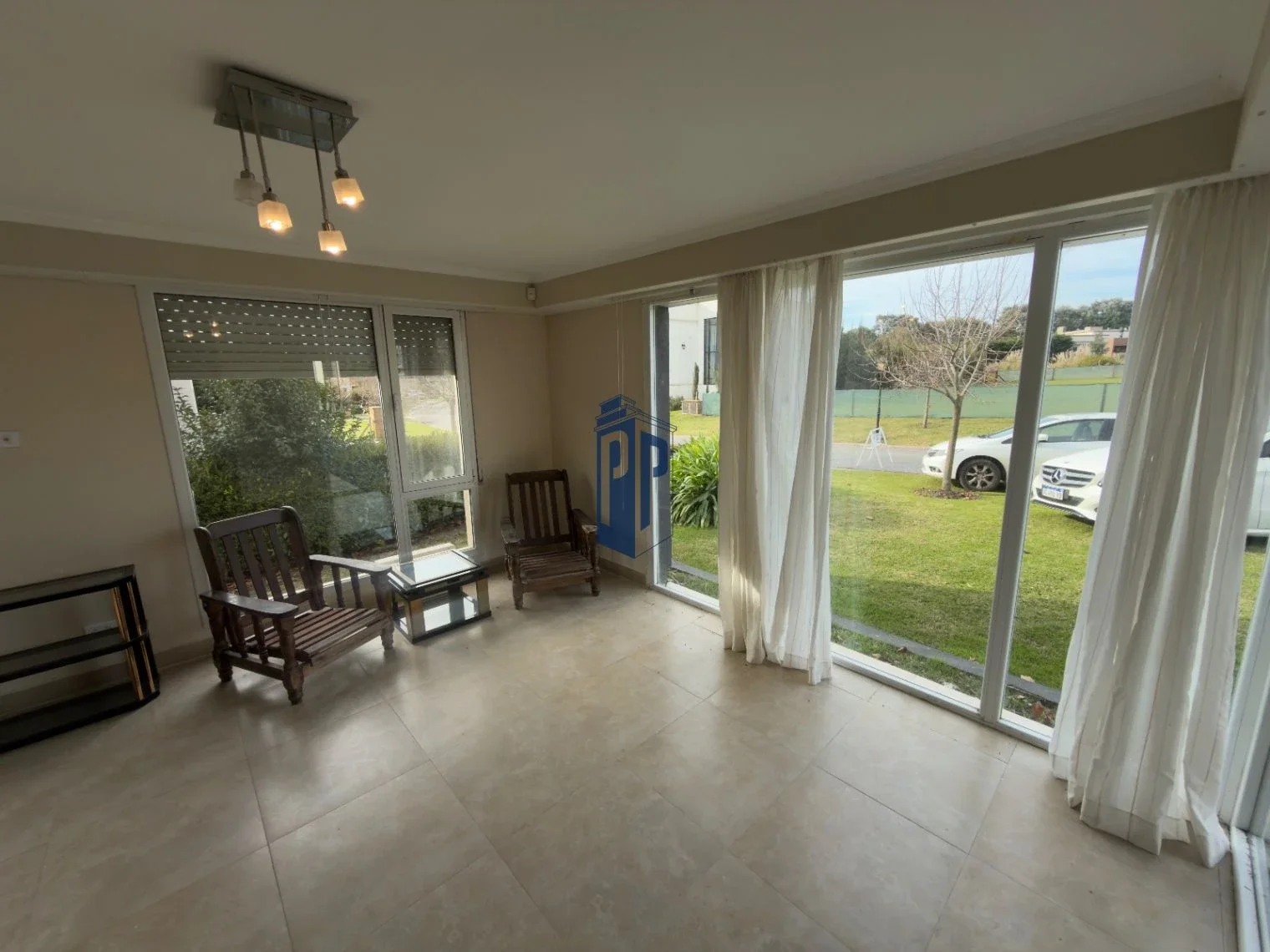 Casa de 4 Dormitorios (2 en Suite) con Piscina en Arenas del Sur Norte - Imagen 5