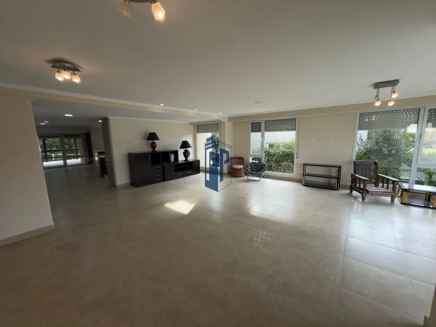 Casa de 4 Dormitorios (2 en Suite) con Piscina en Arenas del Sur Norte - Imagen 4