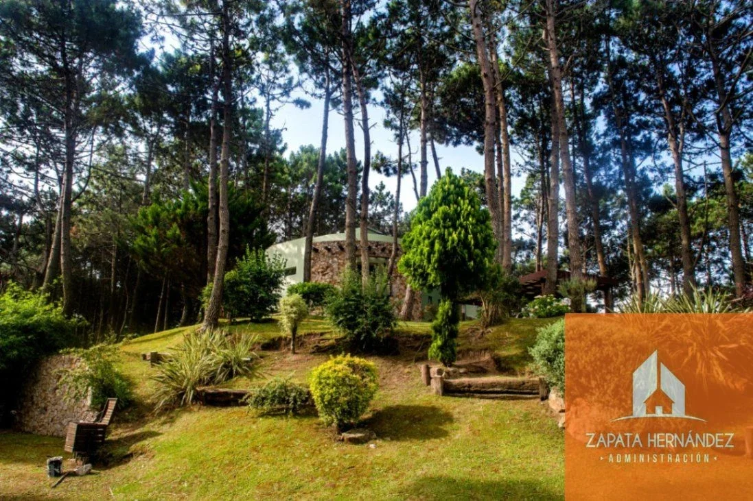 Casa en venta c/ cochera en Mar de las Pampas - Imagen 3