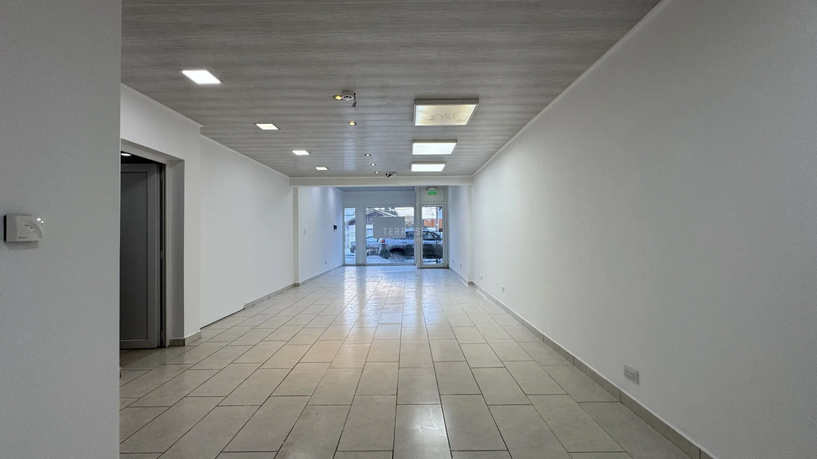 Local comercial en KUANIP 189 - Imagen 3