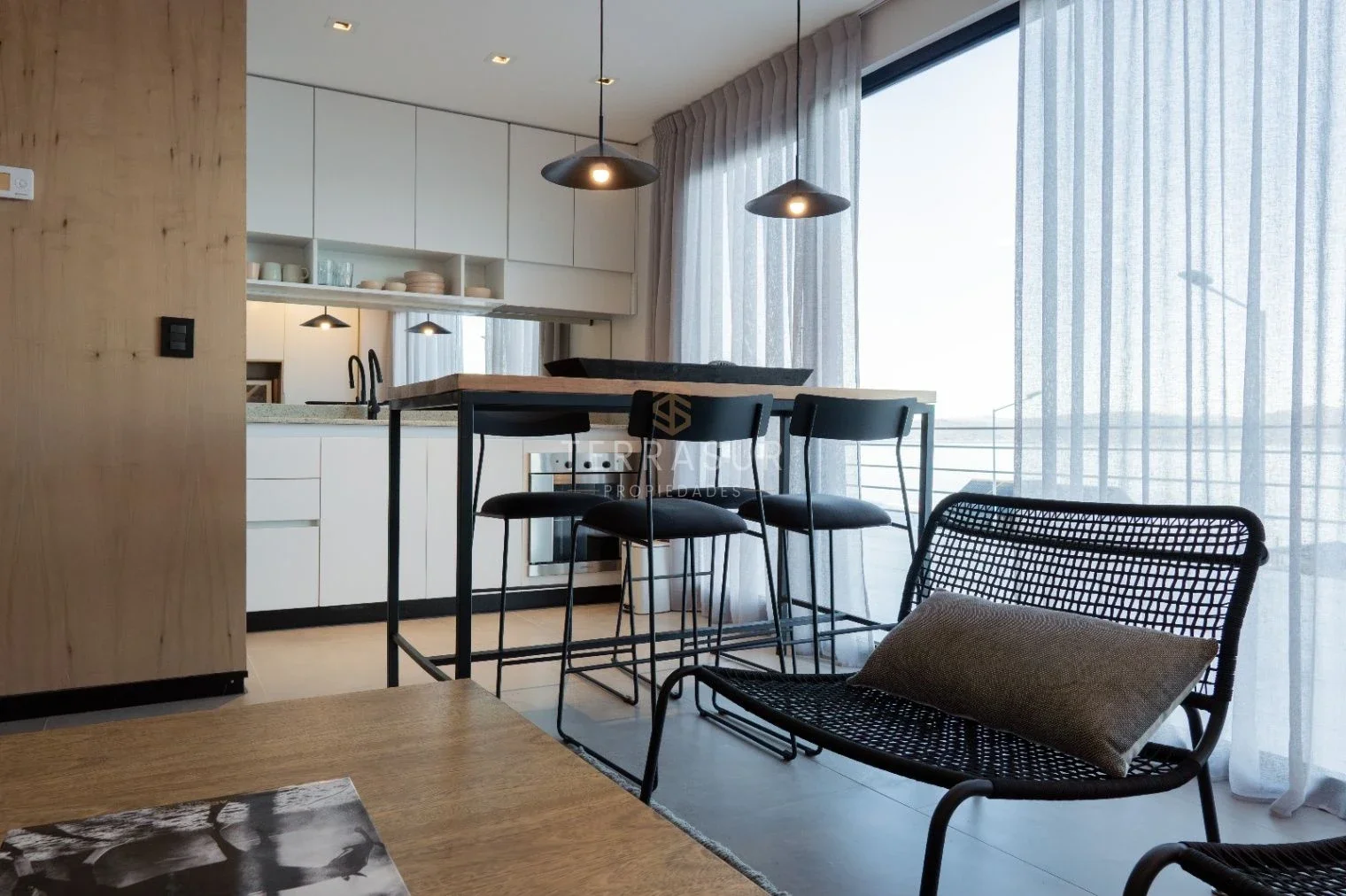Excelente 3 ambientes, PREMIUM y la mejor vista al BEAGLE! - Imagen 2
