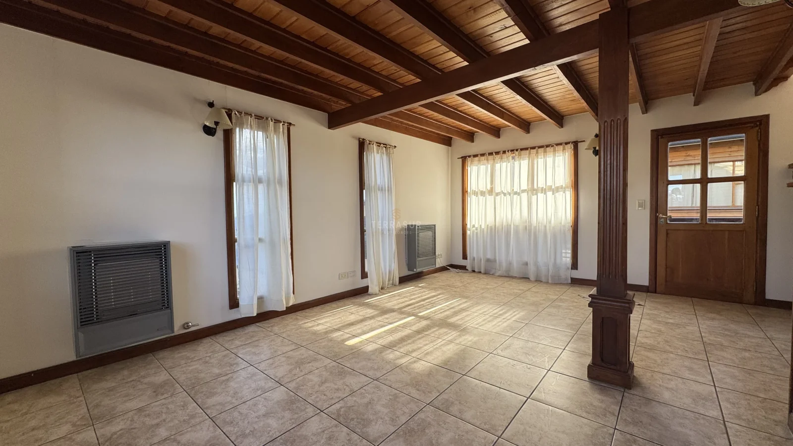 Departamento de 2 habitaciones en zona muni - Imagen 3