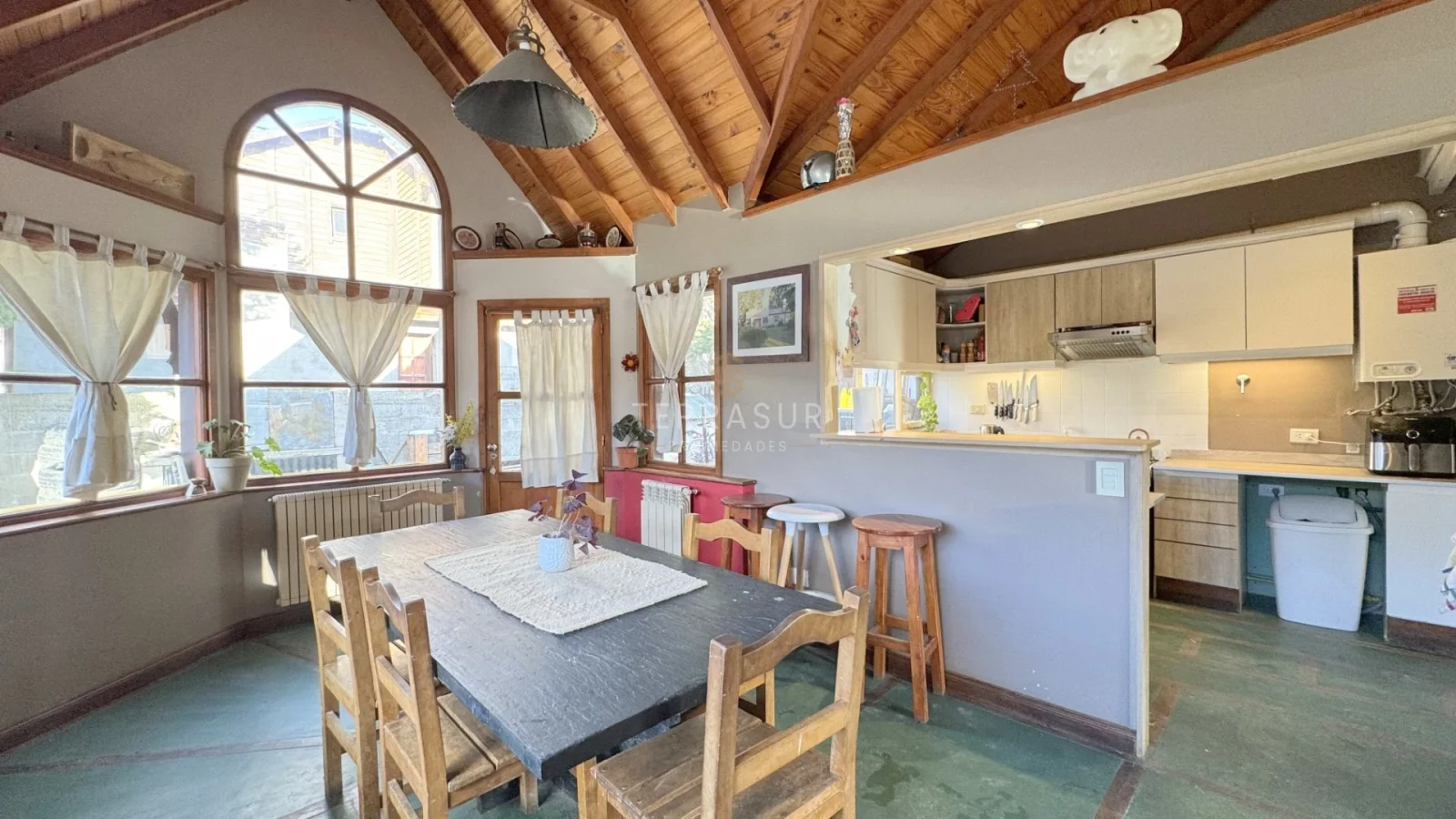 Propiedad en Bº Casas del Sur c/ excelente ubicación y orientación!!! - Imagen 5