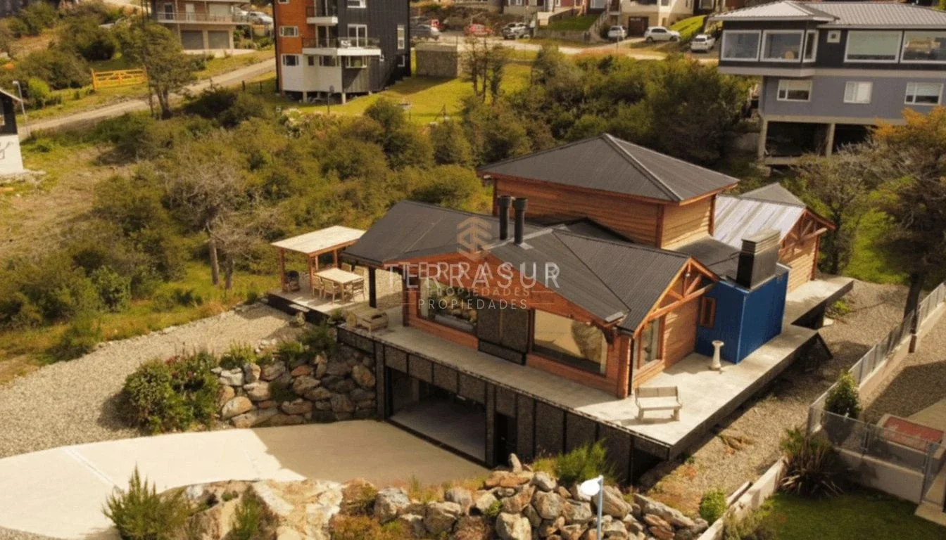 Venta - Casa Los Ñires 3937 - Ushuaia - Imagen 1