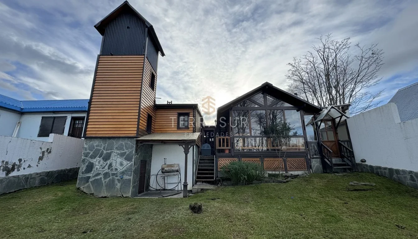 Casa 4 dormitorios / KUANIP. - Imagen 2