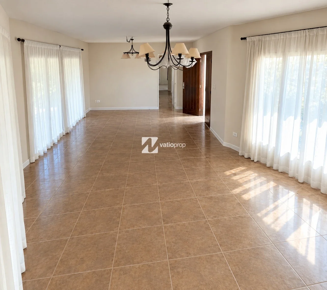 Casa en alquiler en La Fidelina, San Lorenzo | 3 dormitorios y amplio terreno - Imagen 4