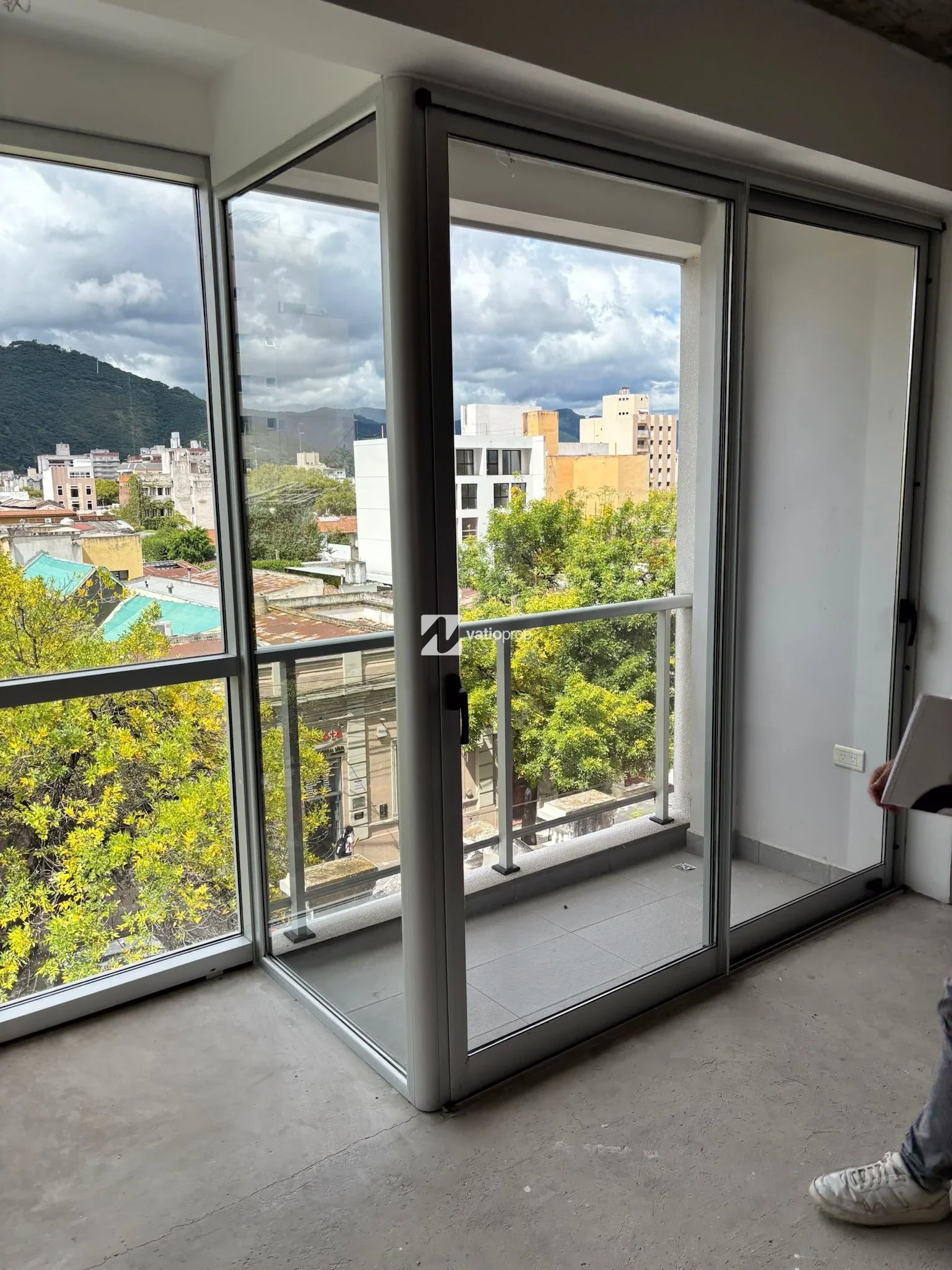 Oficinas en Venta desde 100m2 en 20 de Febrero al 400 - Imagen 3