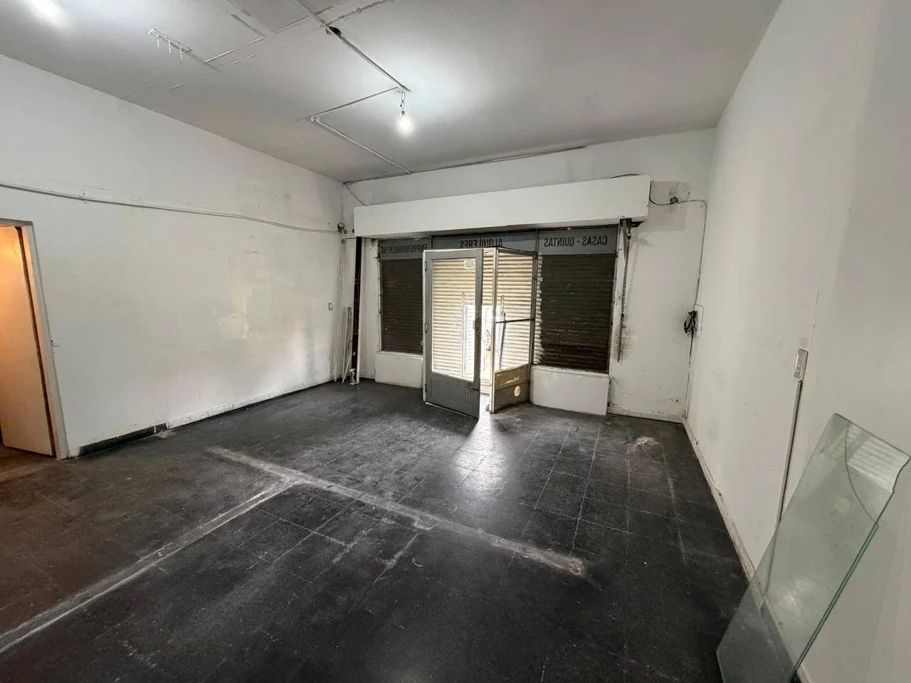 Local comercial en alquiler ubicado en Moreno - Imagen 3
