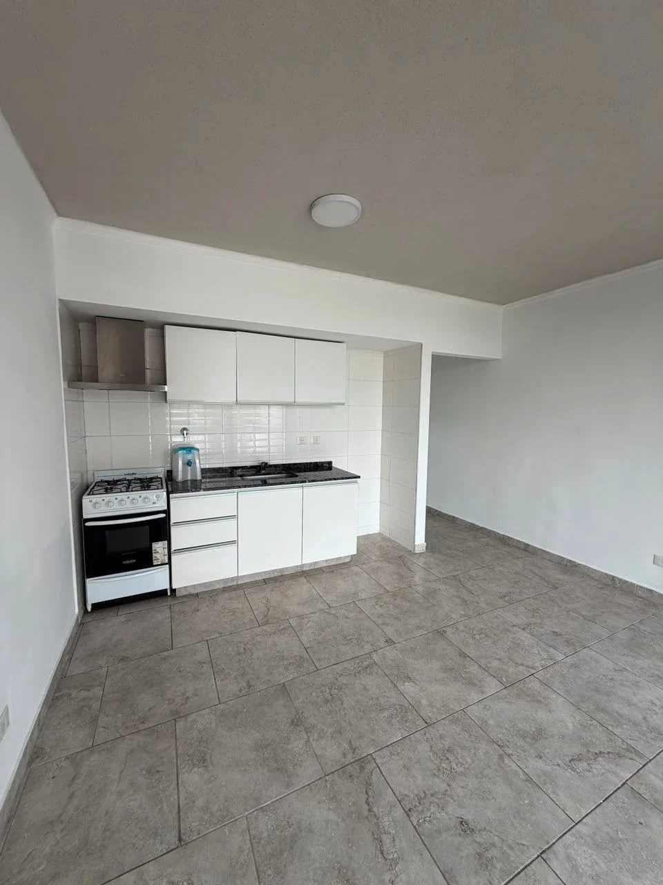 Alquiler Depto 2 Ambientes Moreno Bouchard 1300 Con Cochera Y Pileta - Imagen 3